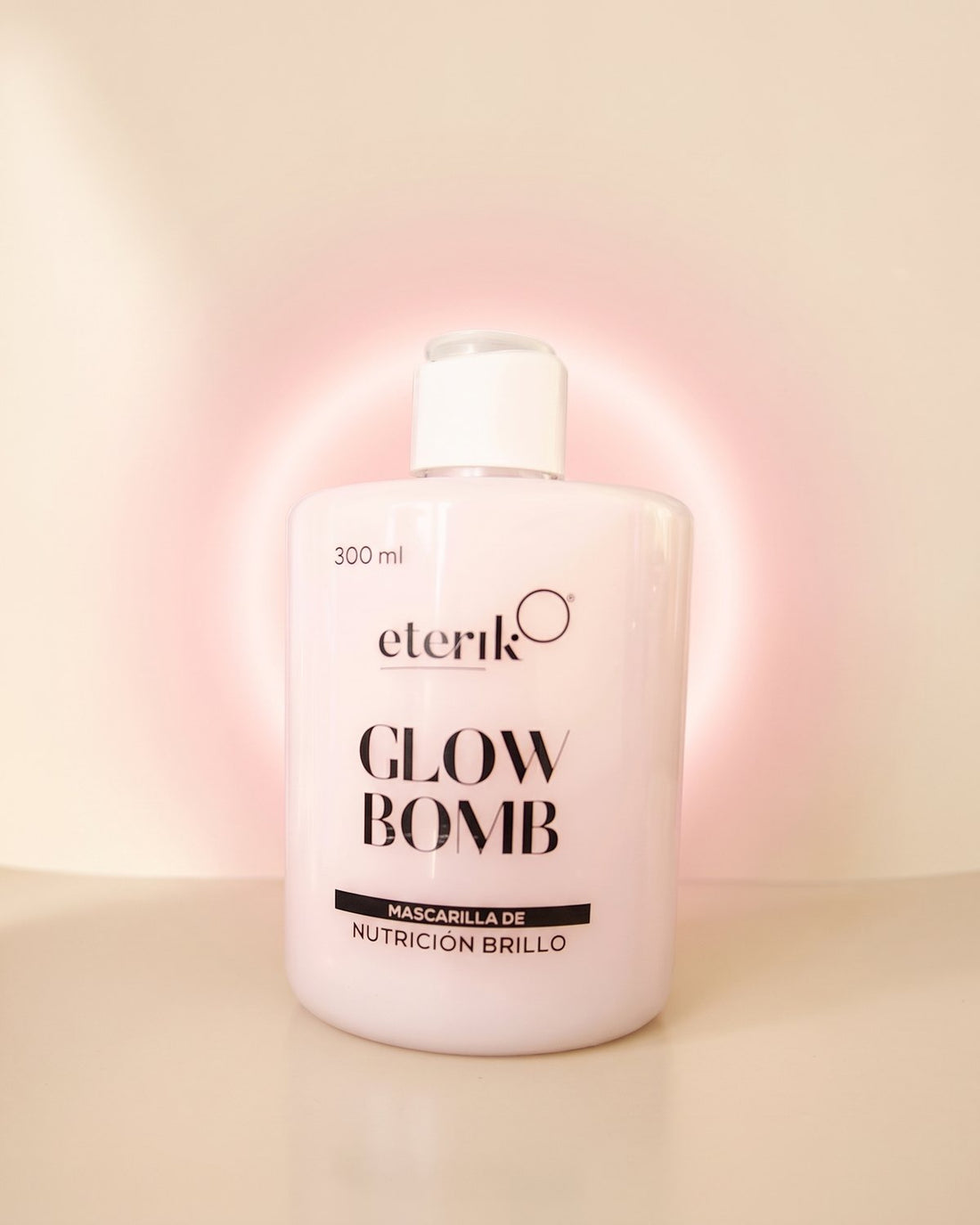 Glow Bomb · Mascarilla de nutrición brillo